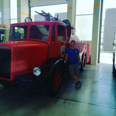 Camión de bombero antiguo en Cádiz